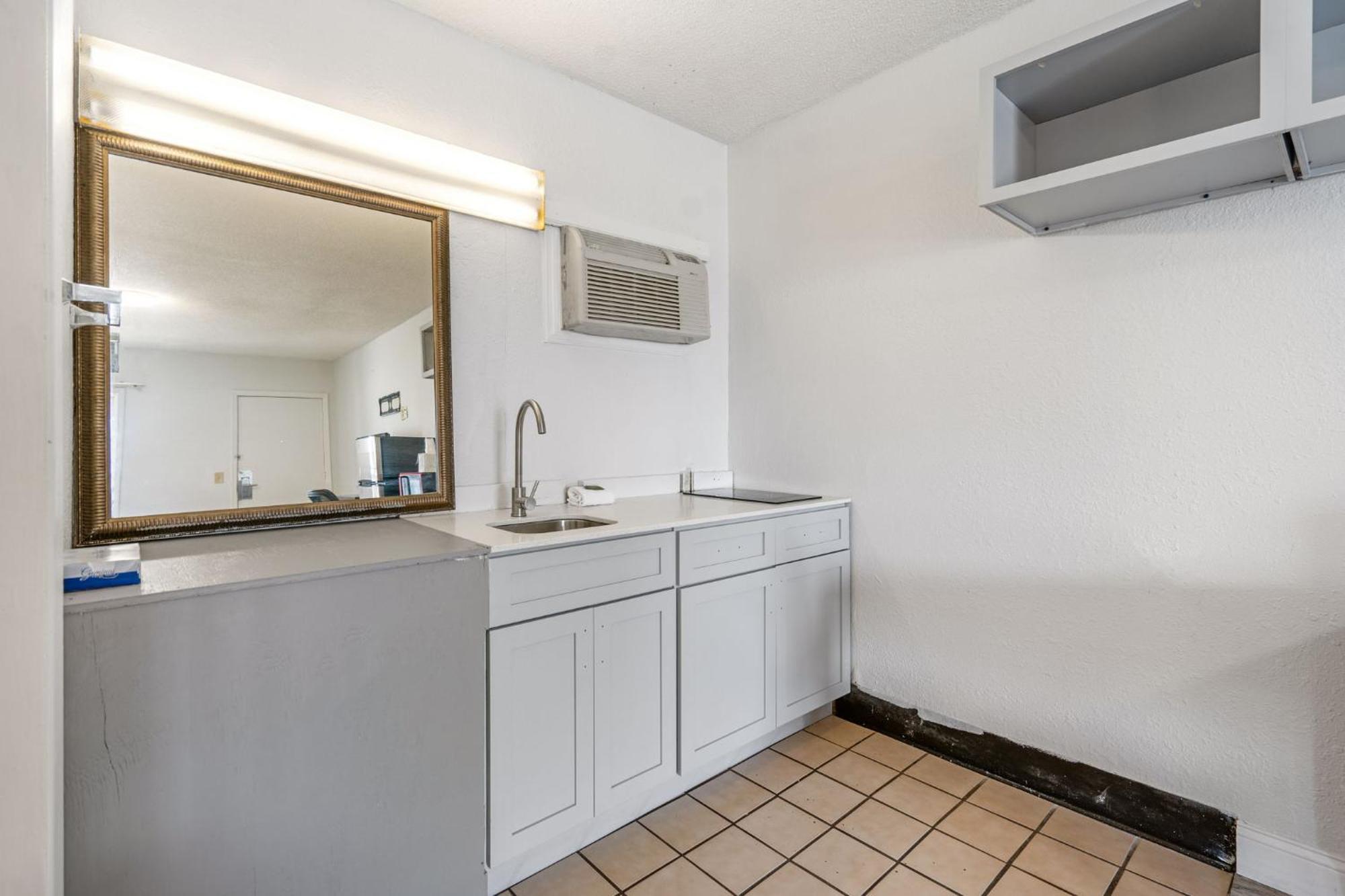 Budgetel Inns & Suites Augusta Downtown 706-945-1238 Esterno foto