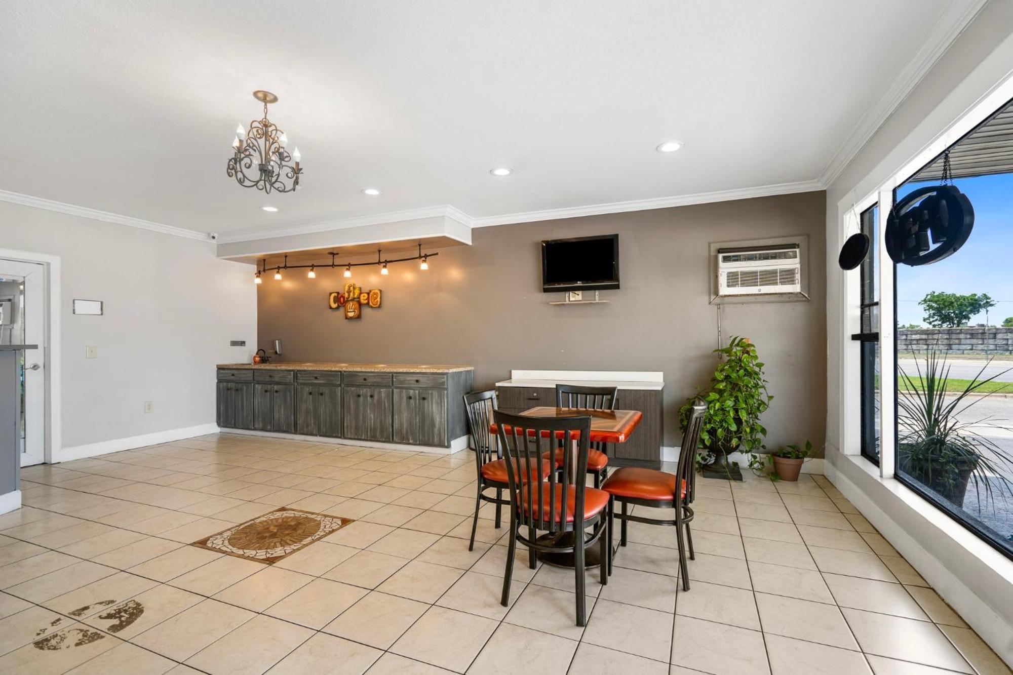 Budgetel Inns & Suites Augusta Downtown 706-945-1238 Esterno foto